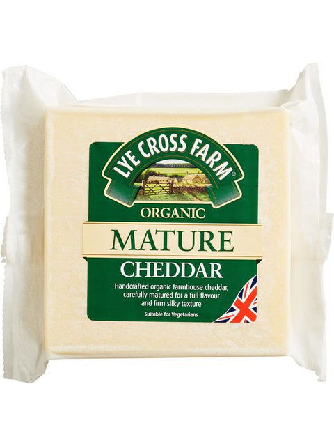 LYE CR mature cheddar portion 245g
